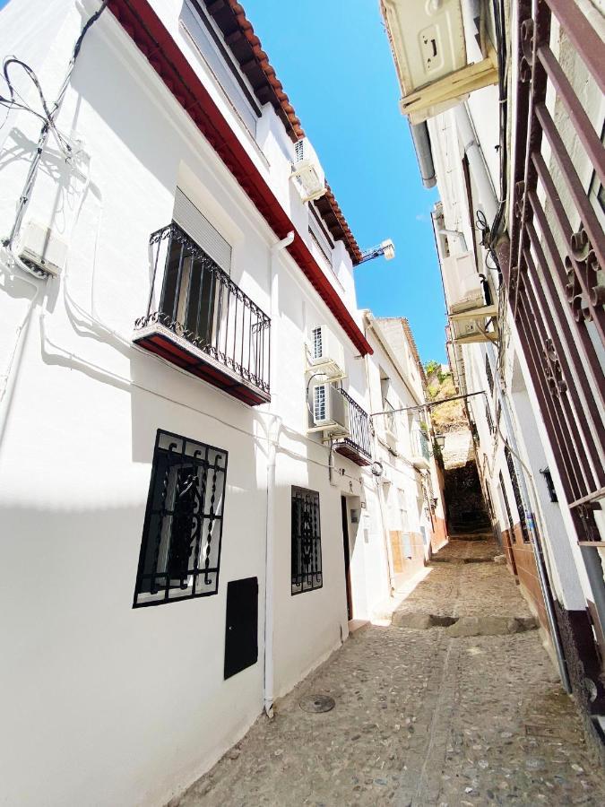 Apartamentos Indalo A Los Pies Del Albaicin กรานาดา ภายนอก รูปภาพ